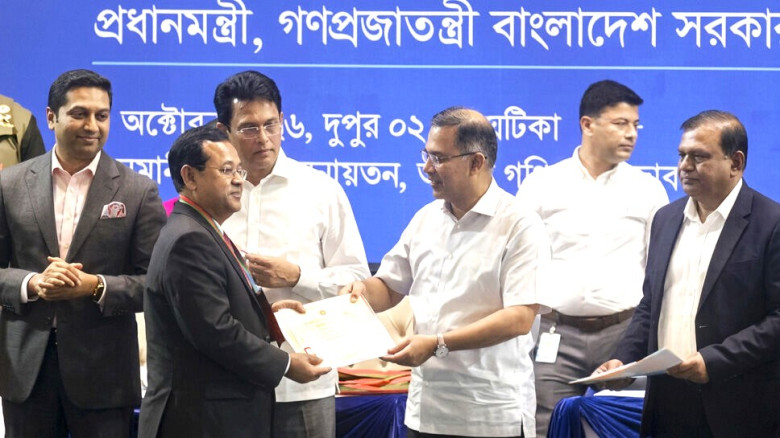ঢাবির ব্যবস্থাপনা বিভাগ থেকে জাতীয় পর্যায়ের গুণী শিক্ষক ড. সিরাজুর রাসুল